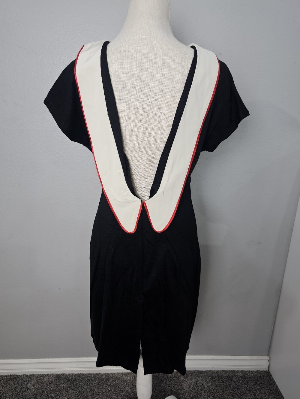 Black Pencil Dress Peter Pan Collar Plunging Back Size Medium